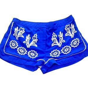 May & July Women’s Blue Embroidered Floral Shorts Size Large